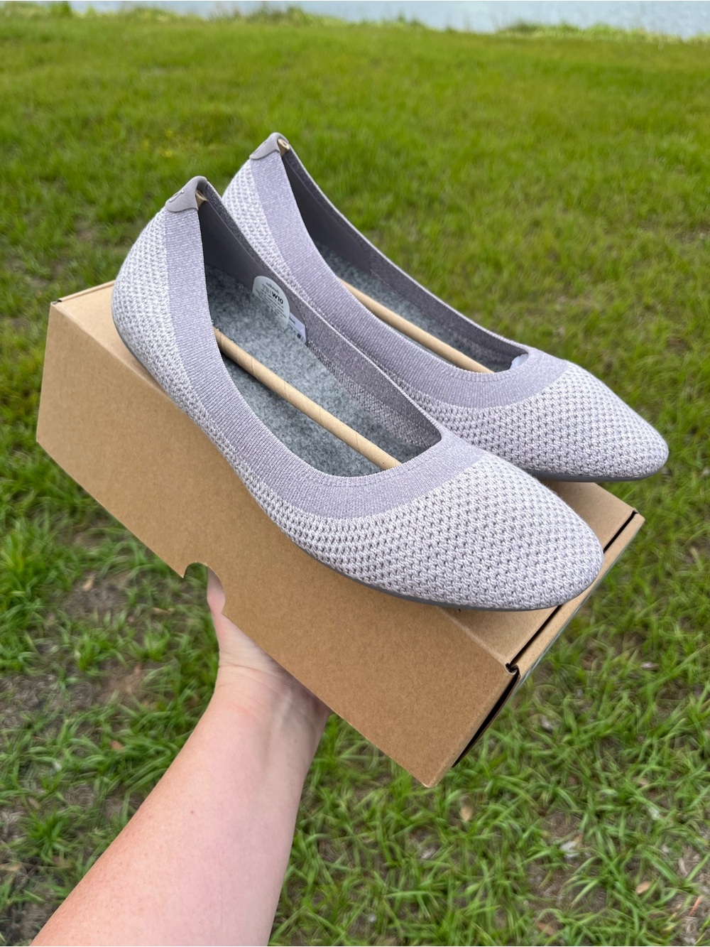 New In Box Allbirds Womens Tree Breezer Knit Flats in Lavender Tone Gray Size 11